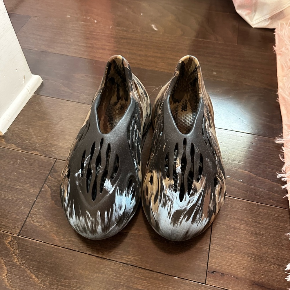 Yeezy foam runner Mx cinder